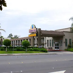 Queens Hotel