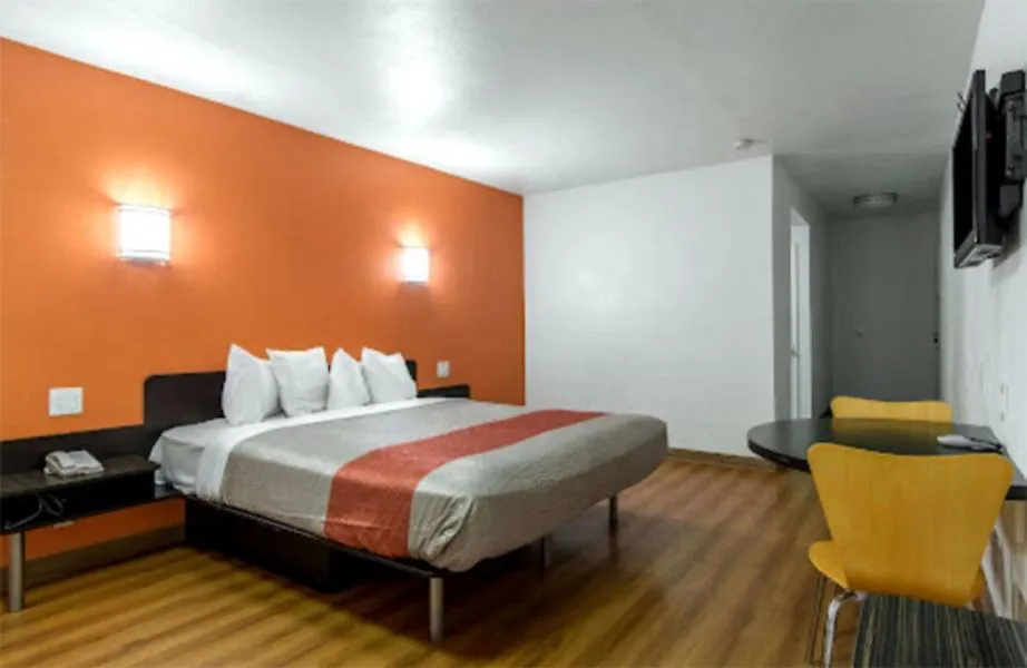 Beachside Inn Anaheim Hotel